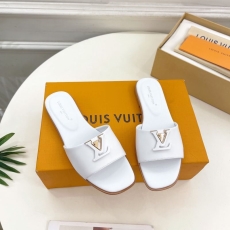 Louis Vuitton Slippers